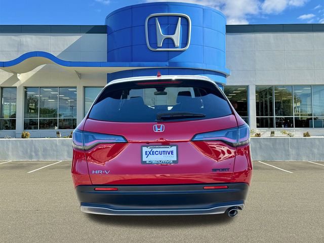 Used 2025 Honda HR-V Sport image 3