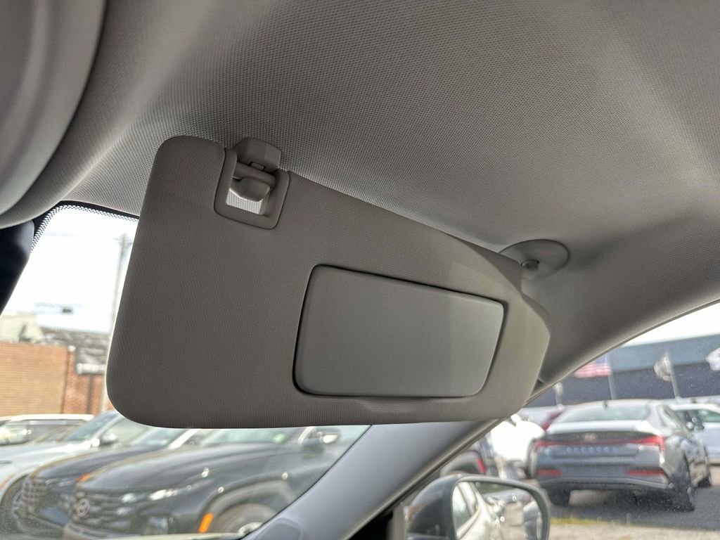 Used 2024 Chevrolet Trax ACTIV w/ Sunroof Package image 30