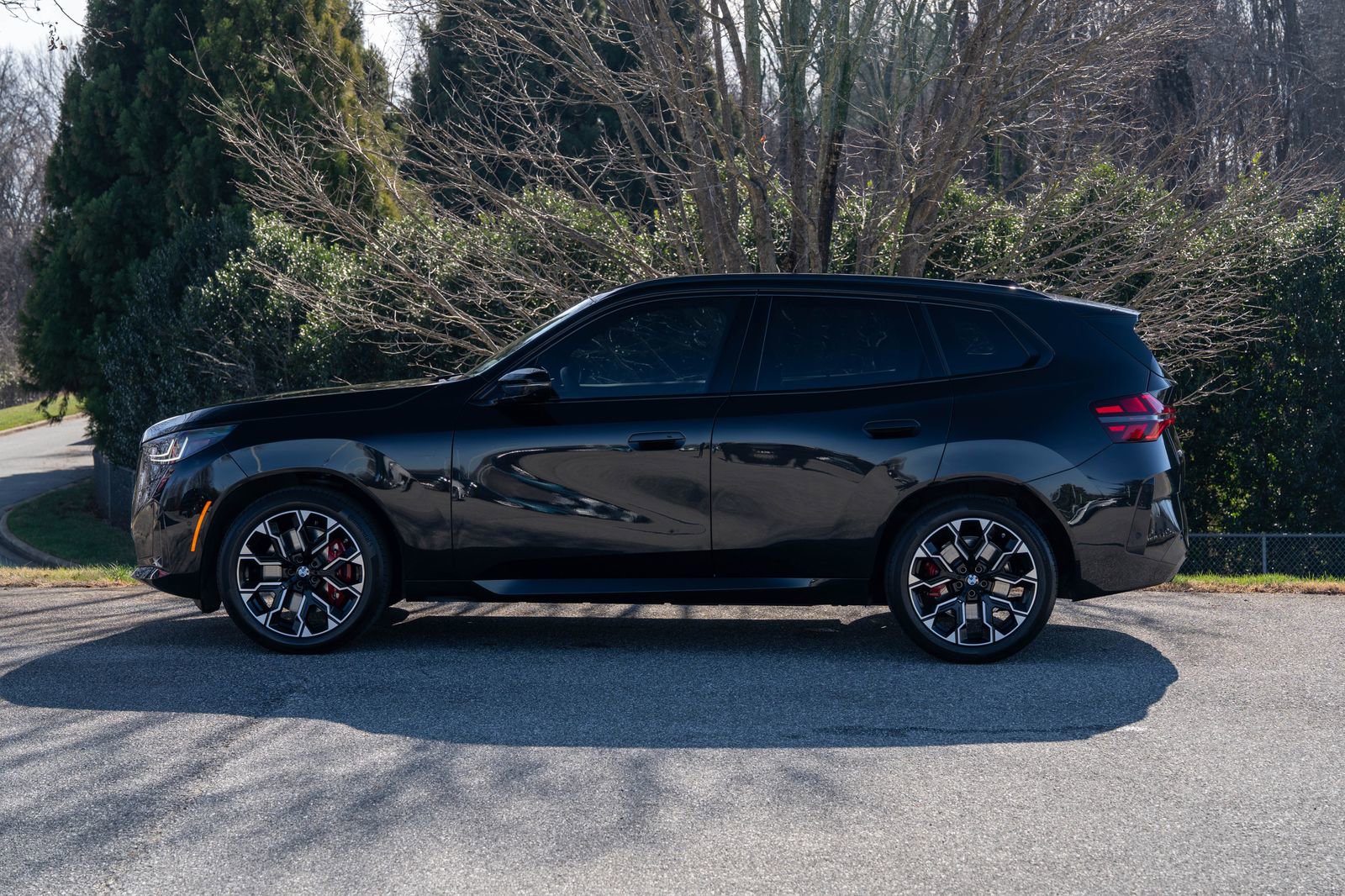 Used 2025 BMW X3 M50 w/ Premium Package image 3