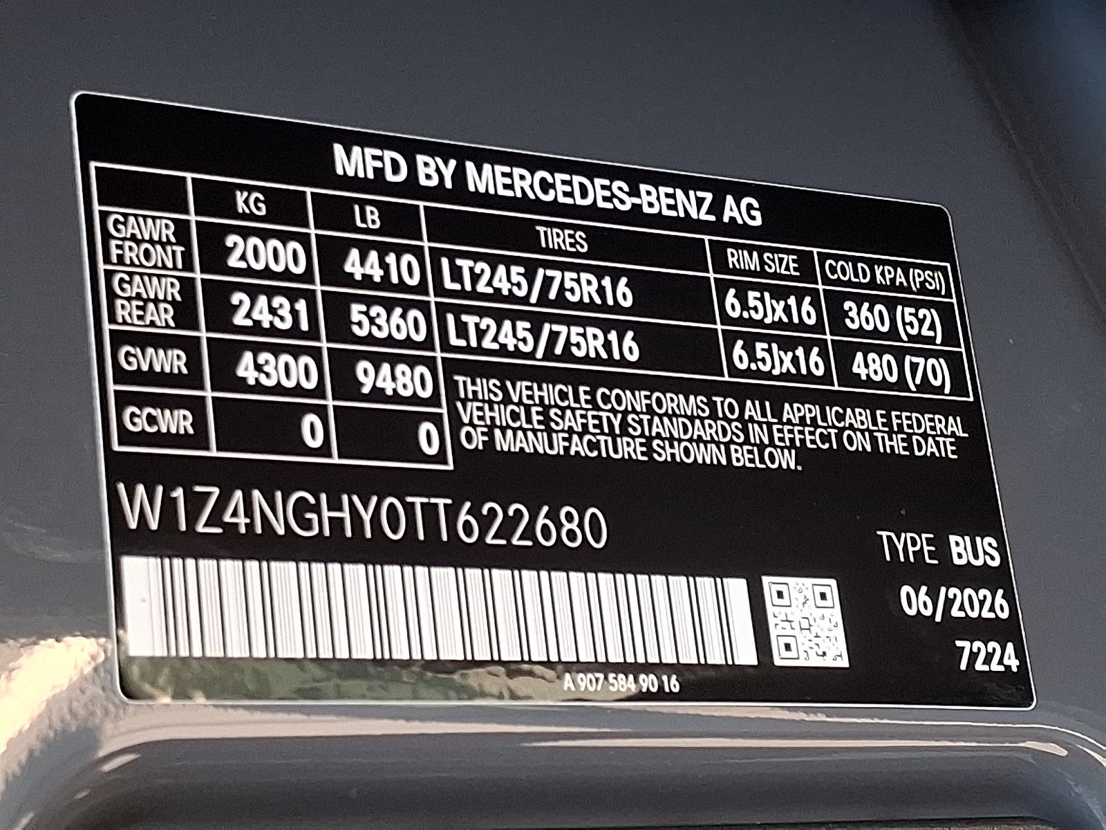 New 2026 Mercedes-Benz Sprinter 2500 image 17