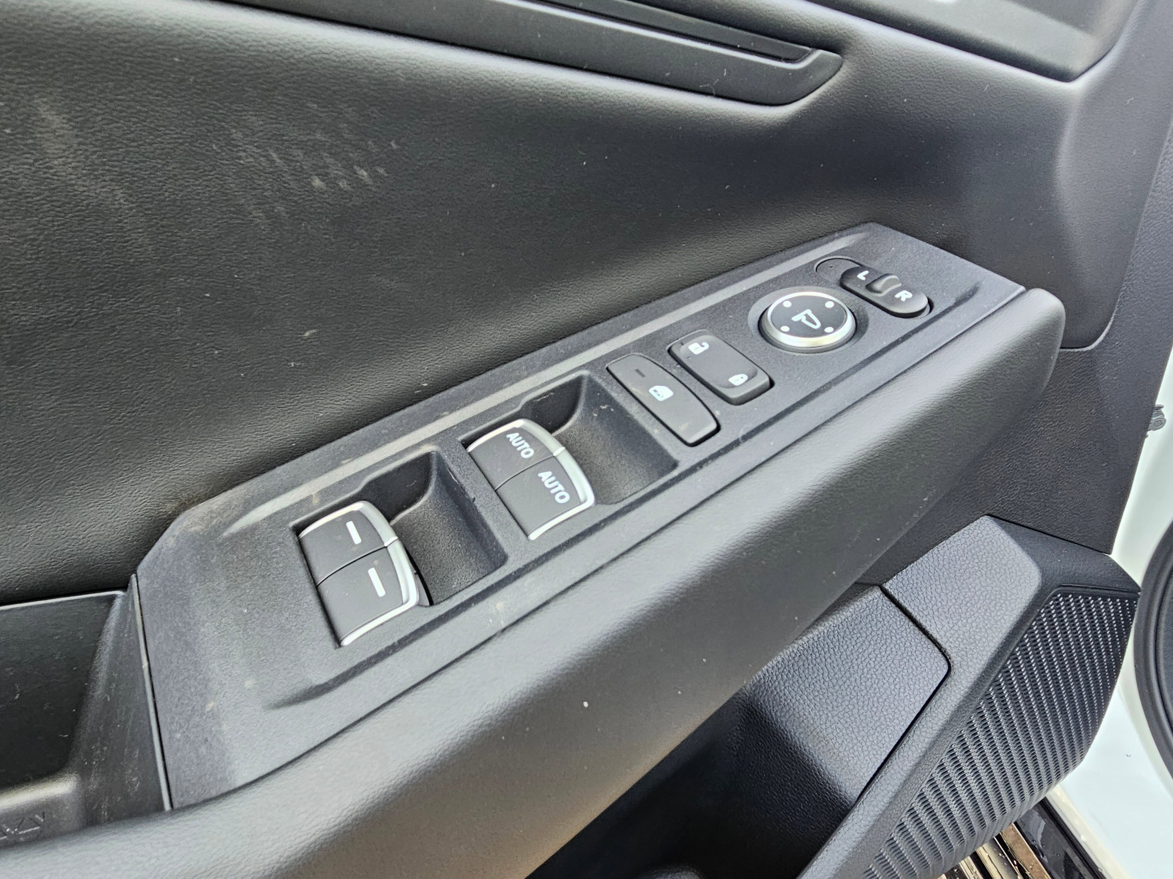 New 2025 Honda Accord EX-L image 25