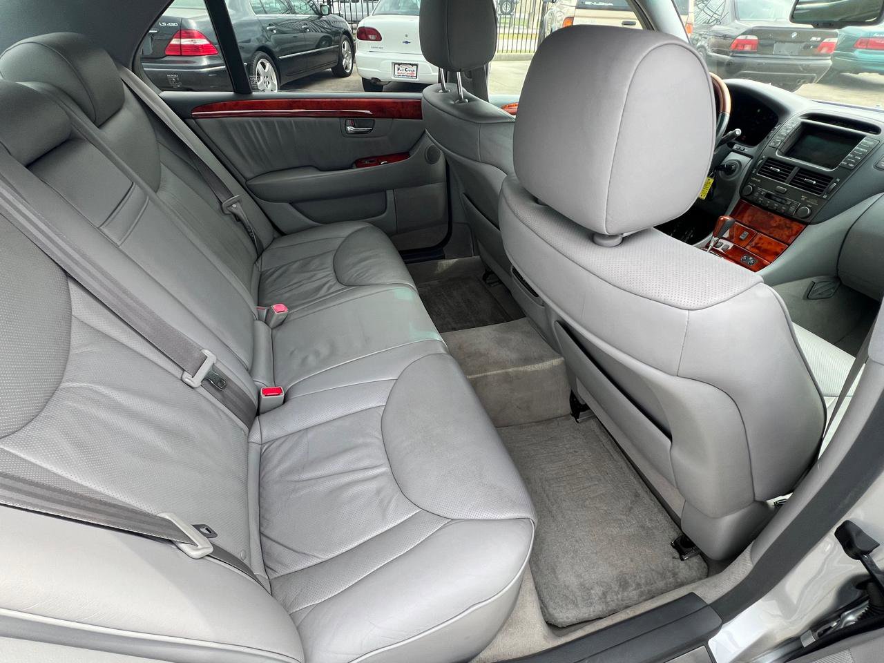 Used 2005 Lexus LS 430 image 45