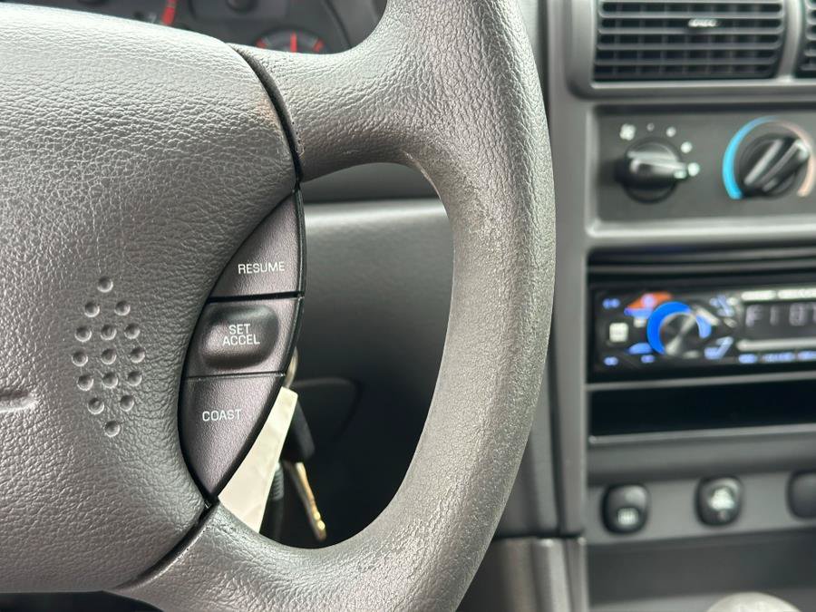 Used 2003 Ford Mustang Premium RWD image 20