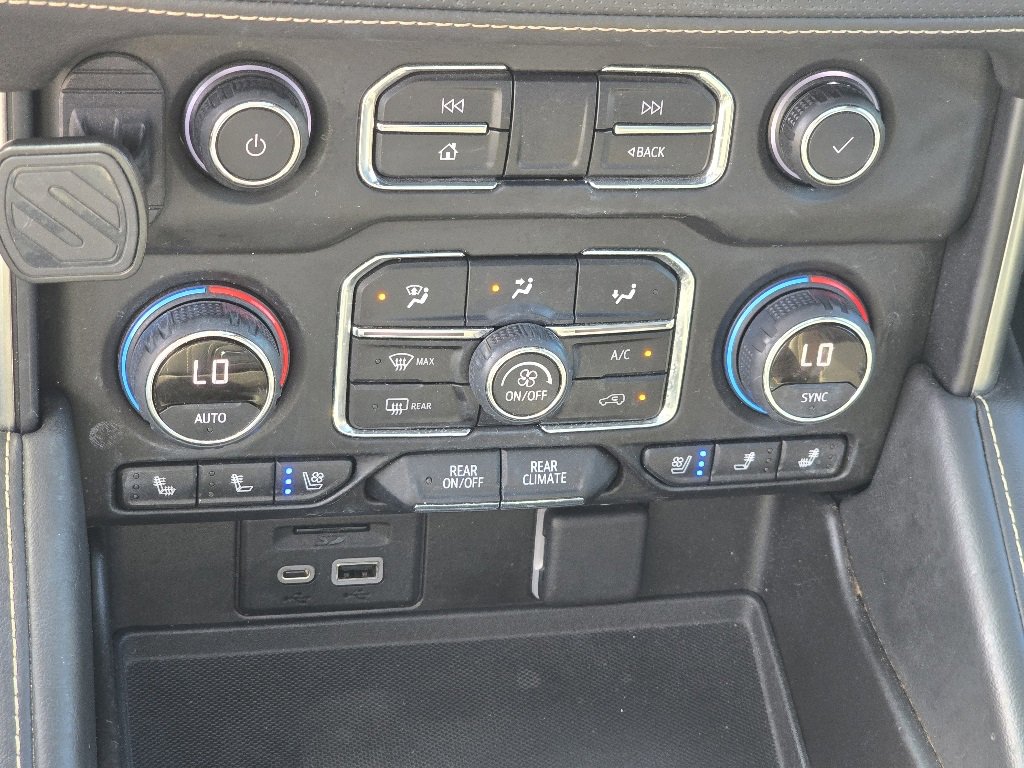 Used 2021 Chevrolet Tahoe Premier image 20