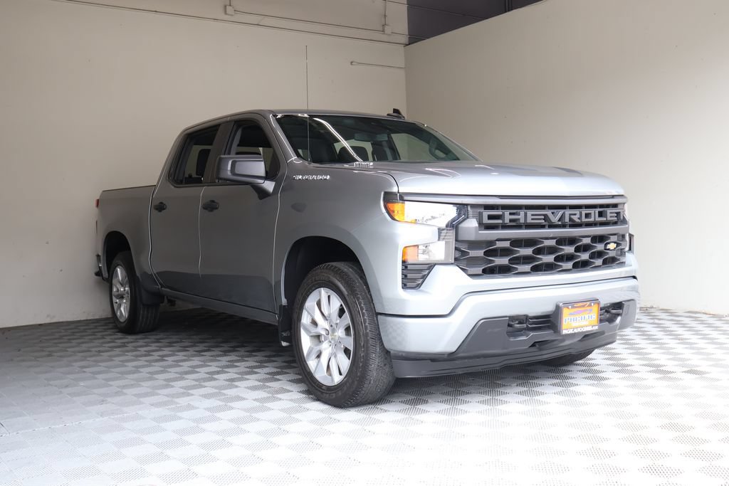 Used 2025 Chevrolet Silverado 1500 Custom RWD image 6