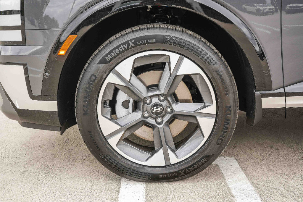 New 2026 Hyundai Palisade Limited FWD image 11