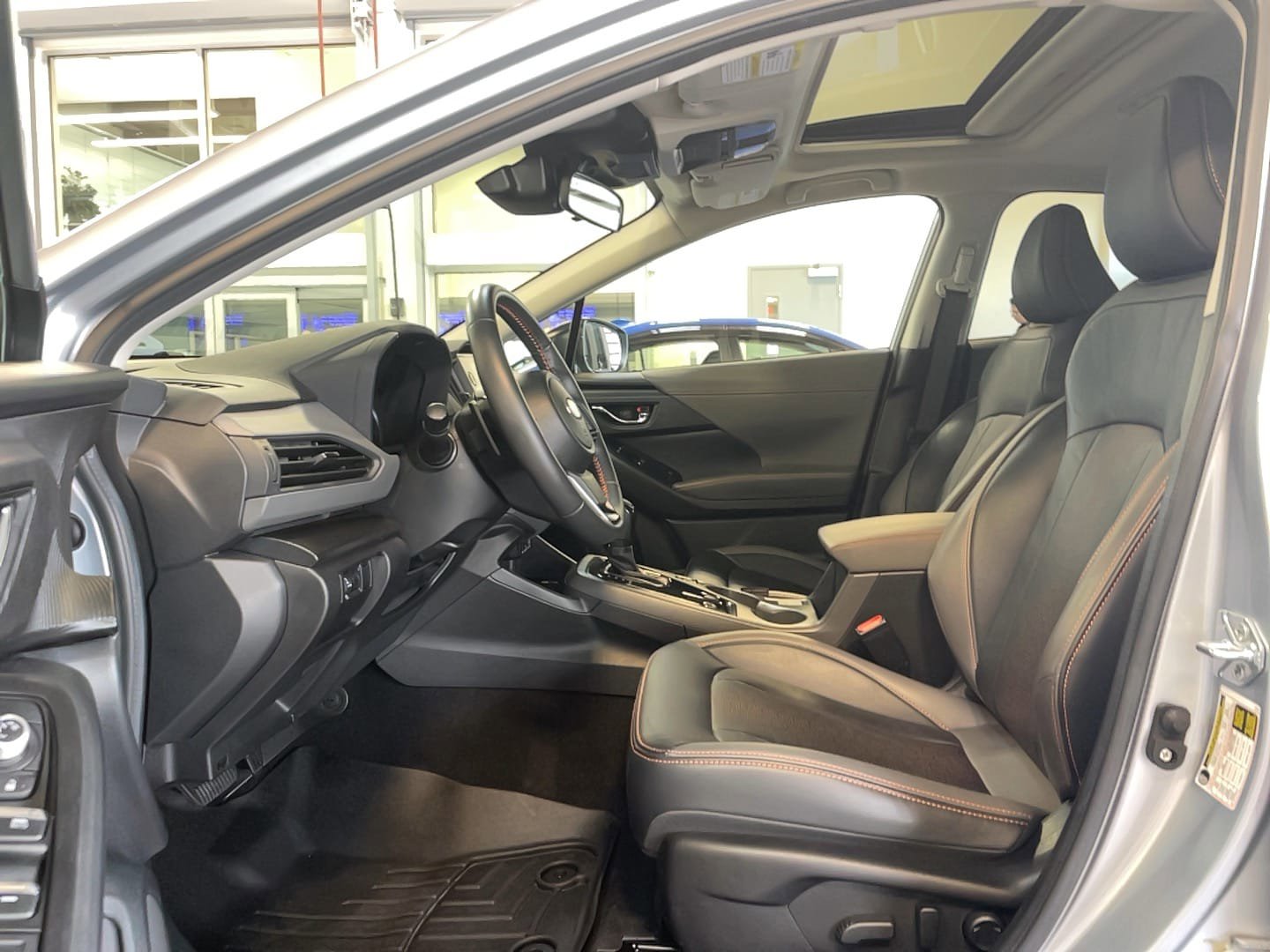 Used 2024 Subaru Crosstrek 2.5i Limited AWD/4WD image 8