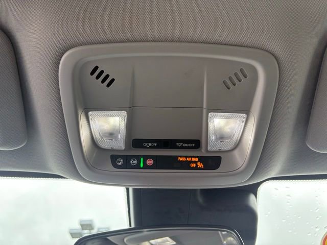 Used 2023 Chevrolet Malibu LT image 34