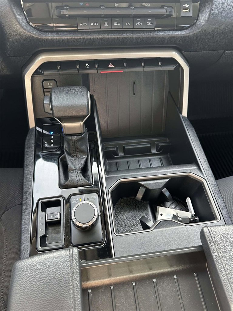 Used 2022 Toyota Tundra SR5 image 17