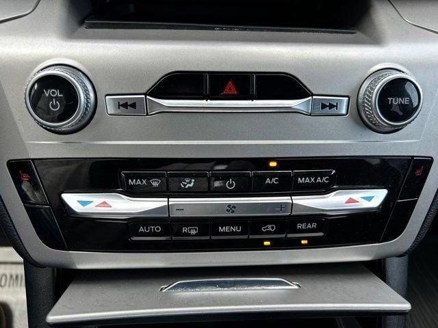 Used 2022 Ford Explorer XLT RWD image 29