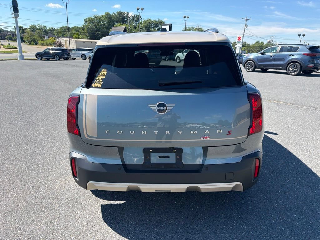 Used 2025 MINI Cooper Countryman S w/ Comfort Package Max AWD/4WD image 4