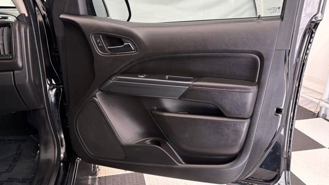 Used 2016 GMC Canyon SLE w/ All Terrain Adventure Package image 22