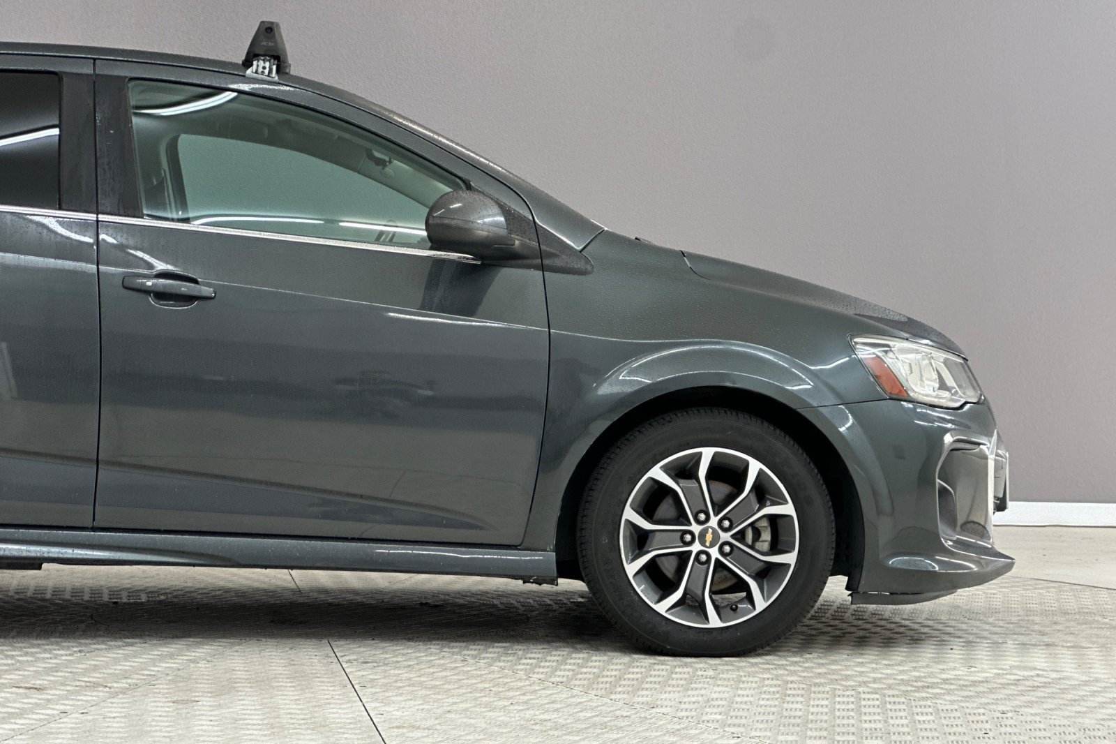 Used 2017 Chevrolet Sonic LT w/ Convenience Package FWD image 34