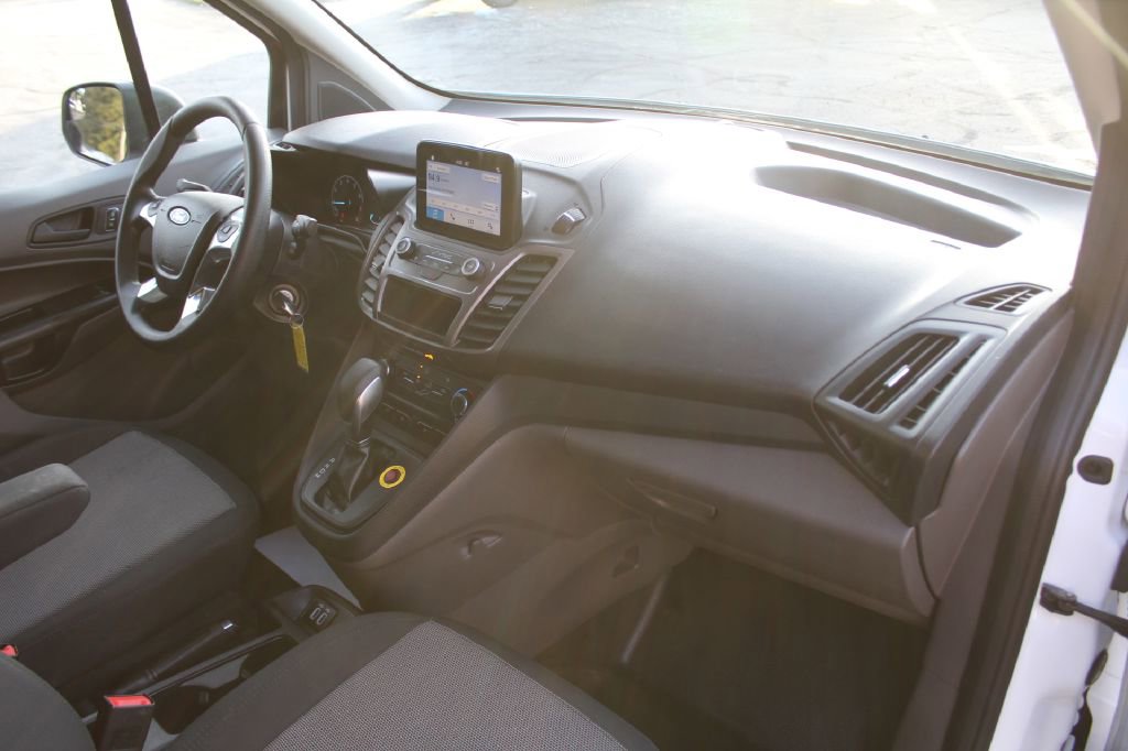Used 2020 Ford Transit Connect XL image 21