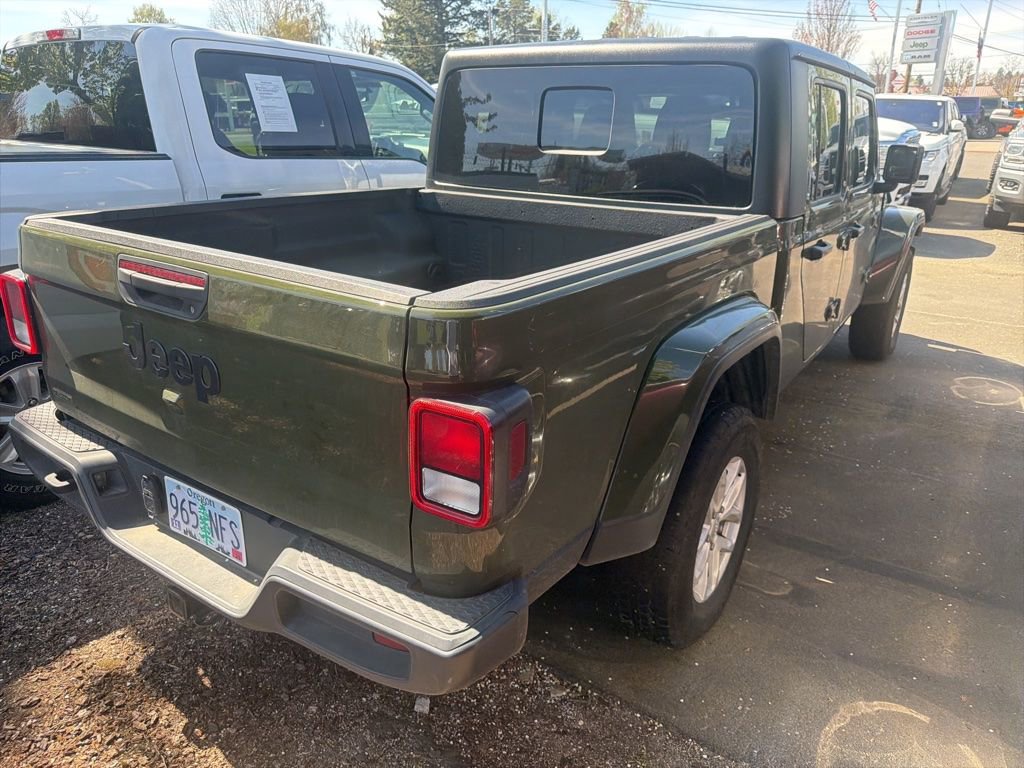 Certified 2023 Jeep Gladiator Sport image 4