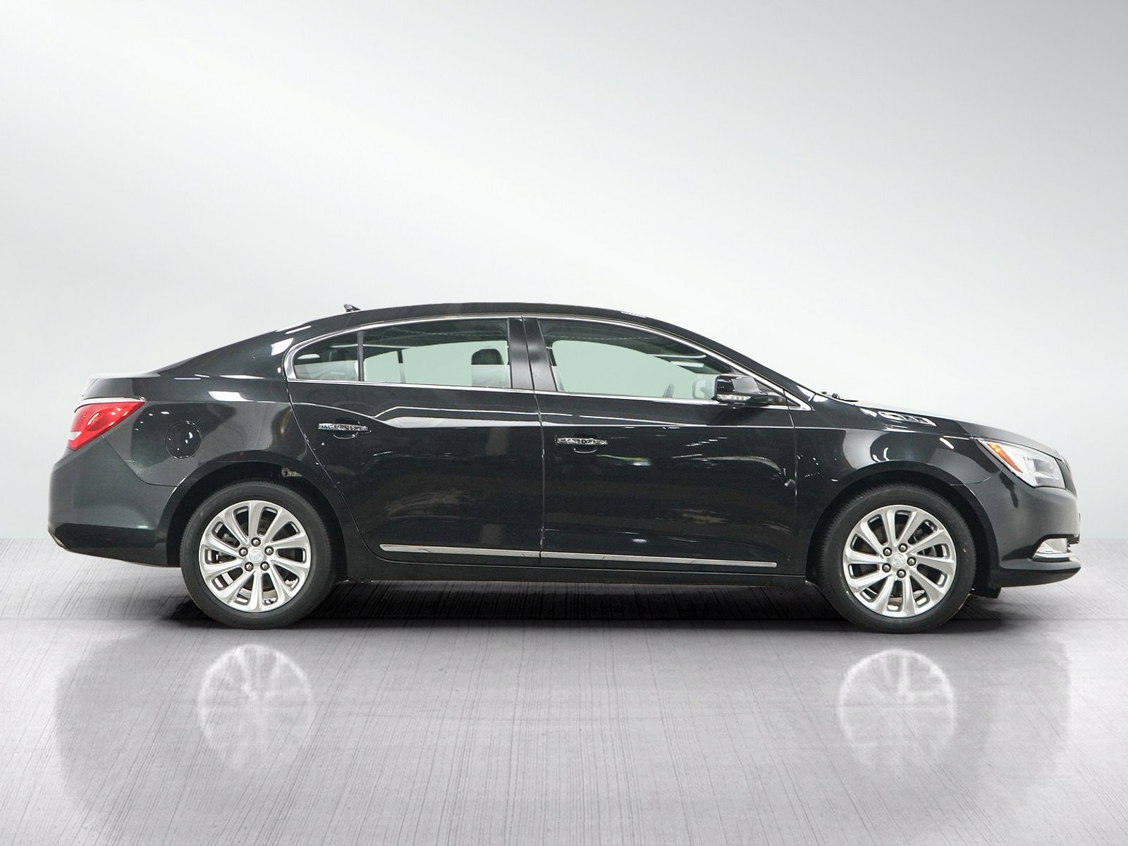 Used 2014 Buick LaCrosse Leather FWD image 6