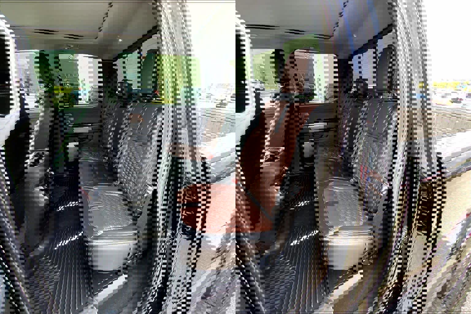 Used 2024 Ford F250 Lariat w/ Lariat Ultimate Package image 20