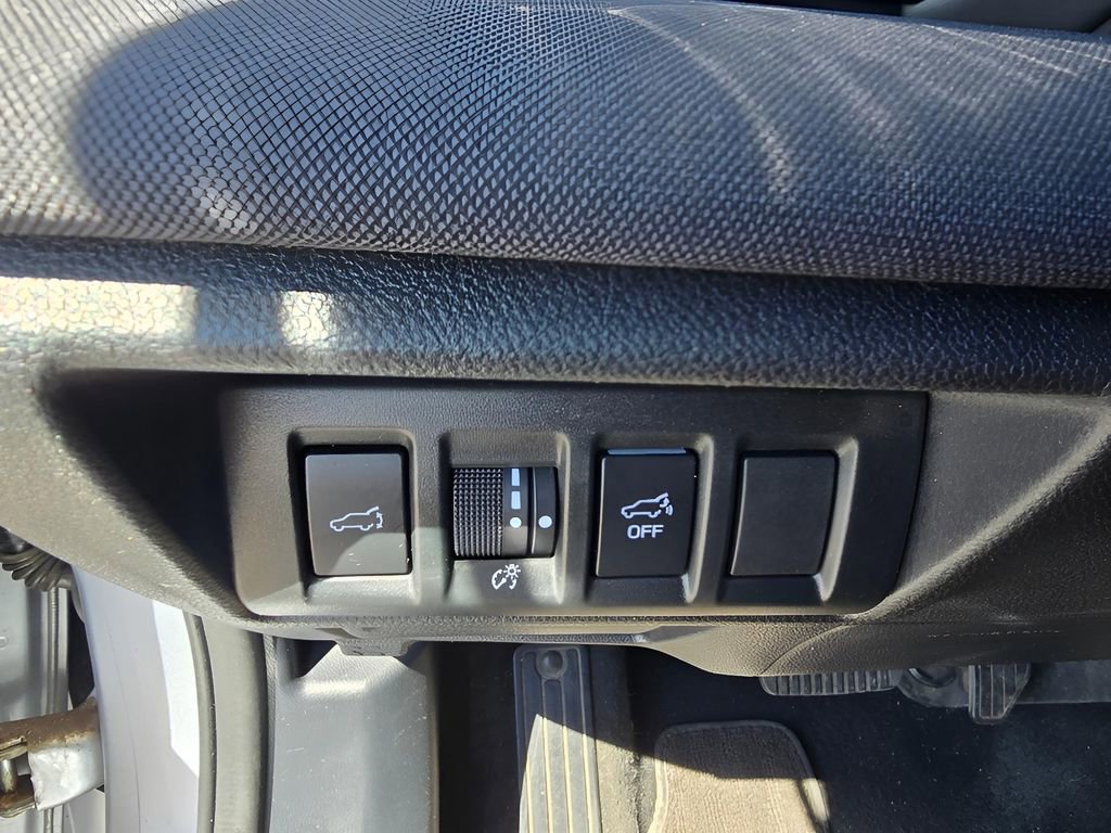 Used 2023 Subaru Outback Premium image 18