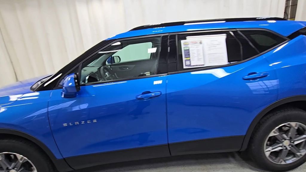 Certified 2024 Chevrolet Blazer LT w/ Convenience Package FWD image 7