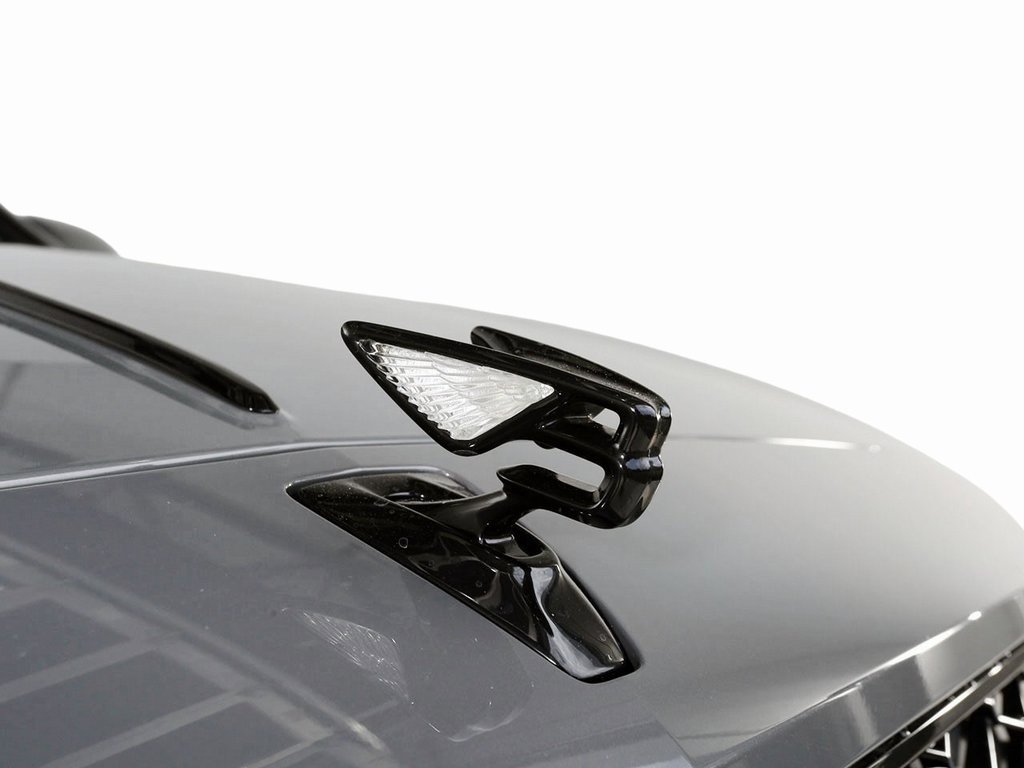 Certified 2025 Bentley Flying Spur Plug-In Hybrid image 15