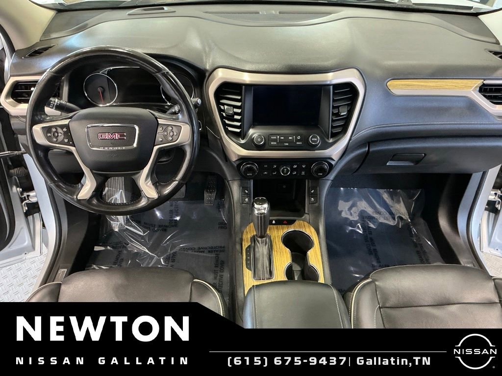 Used 2019 GMC Acadia Denali w/ Technology Package FWD image 13
