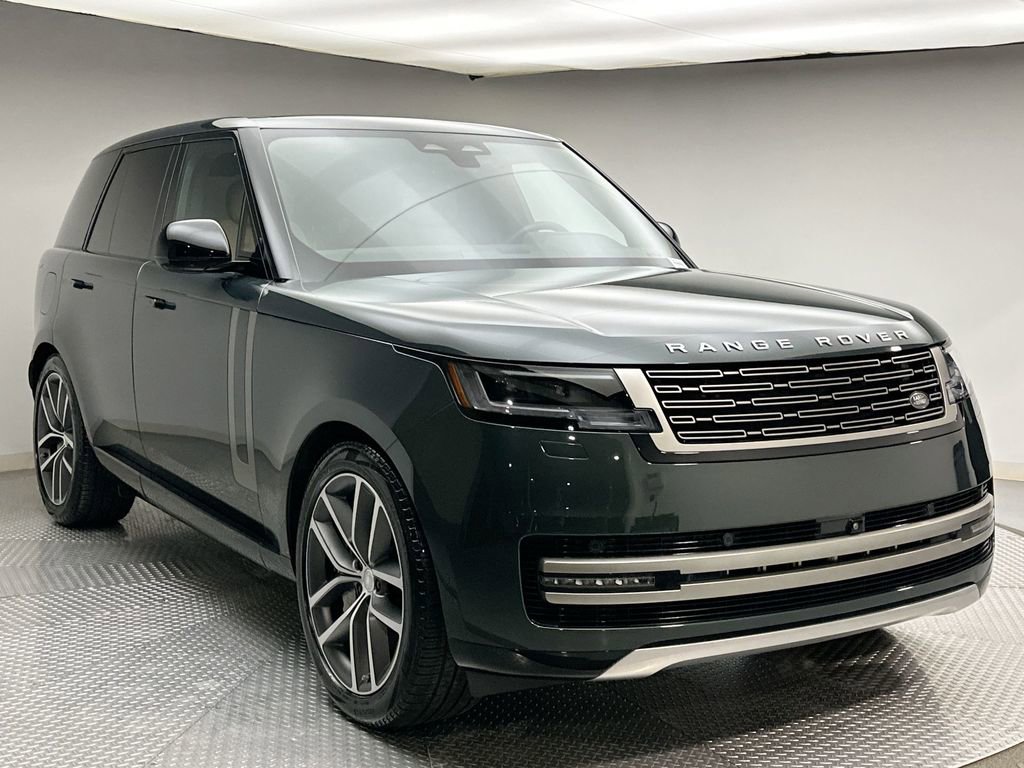 Used 2025 Land Rover Range Rover SE image 15