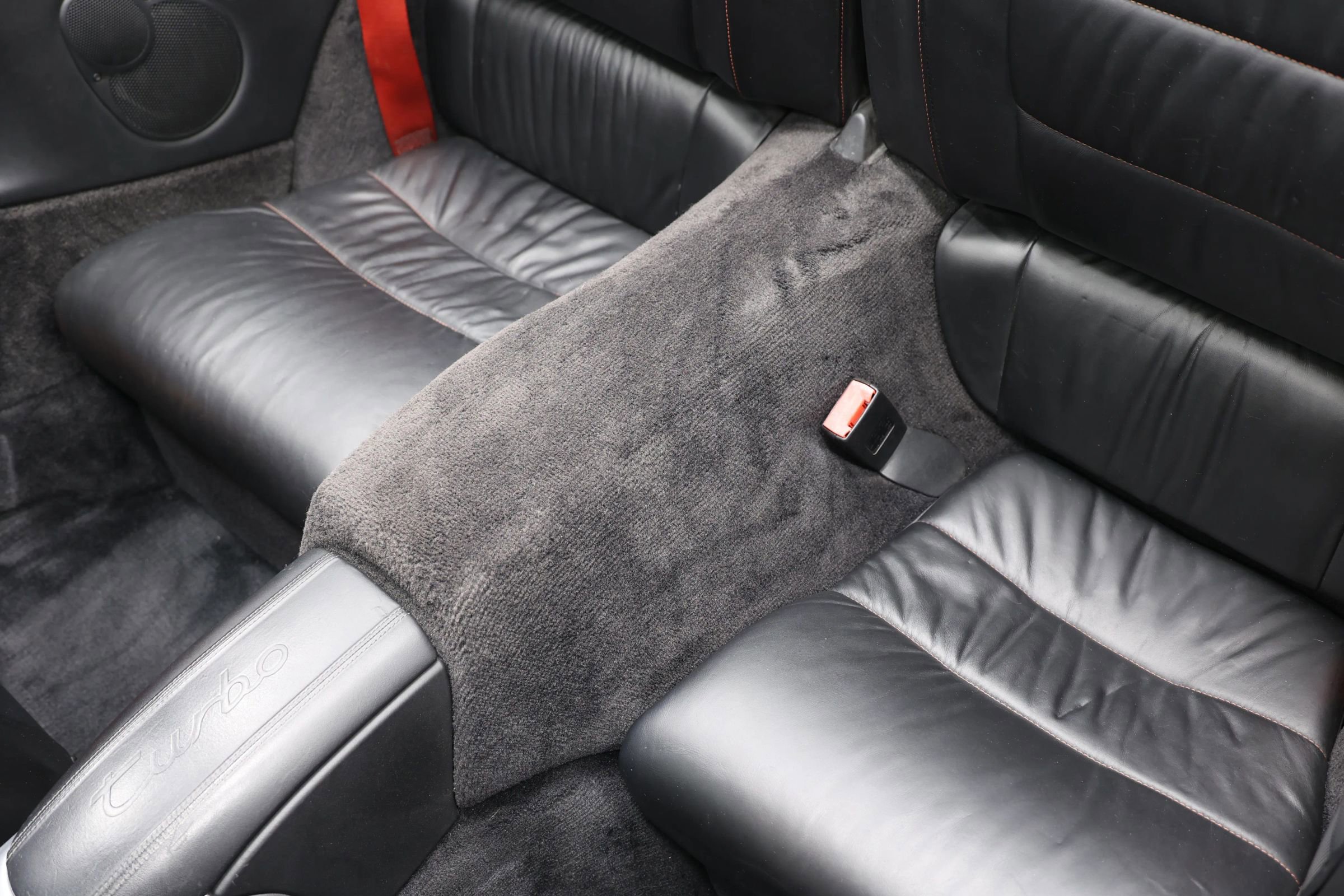 Used 2005 Porsche 911 Turbo image 49