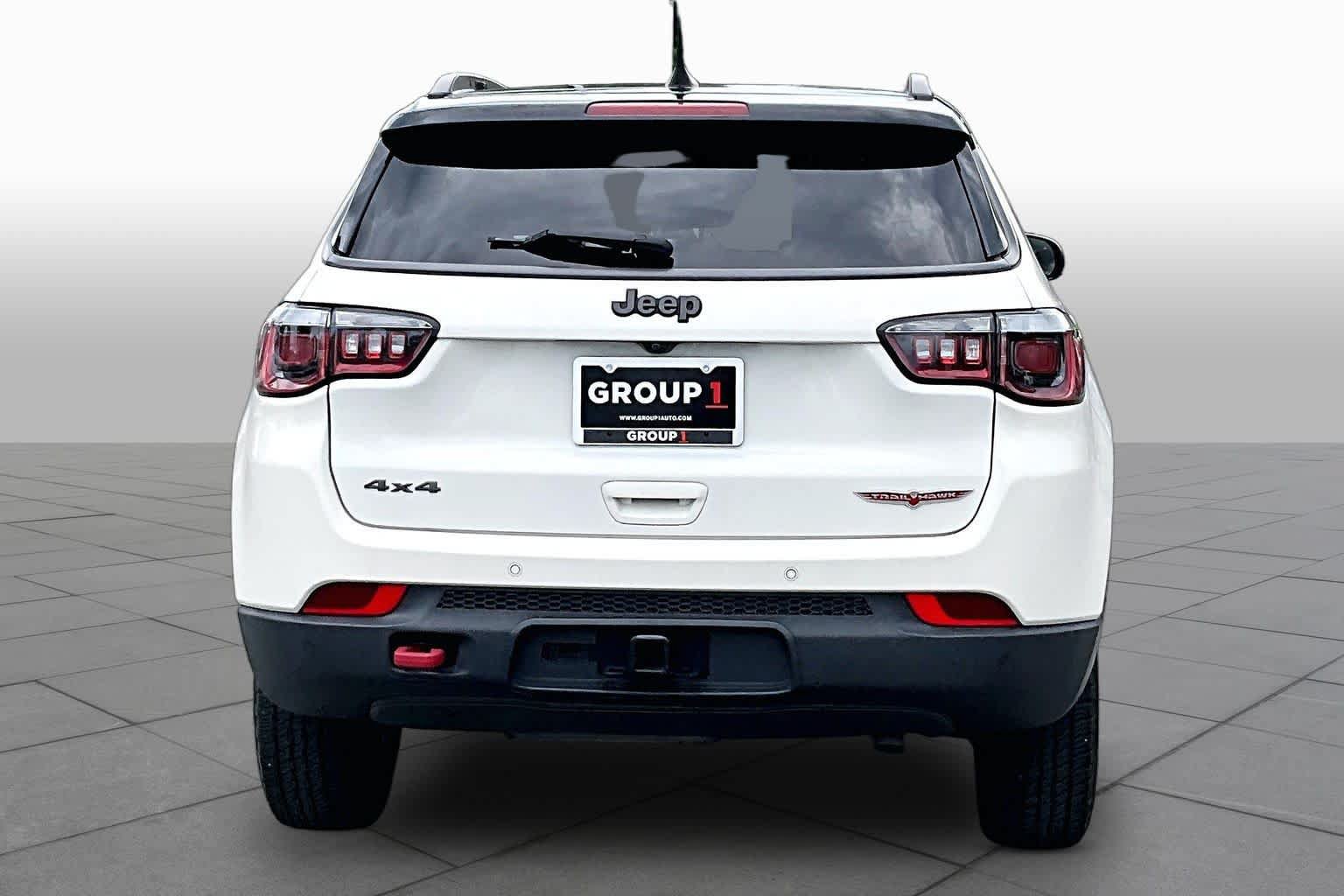 Used 2020 Jeep Compass Trailhawk w/ Leather Interior Group AWD/4WD image 5