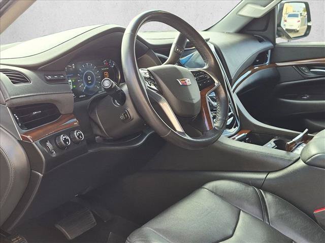 Used 2020 Cadillac Escalade Luxury w/ Escalade Sport Edition AWD/4WD image 11