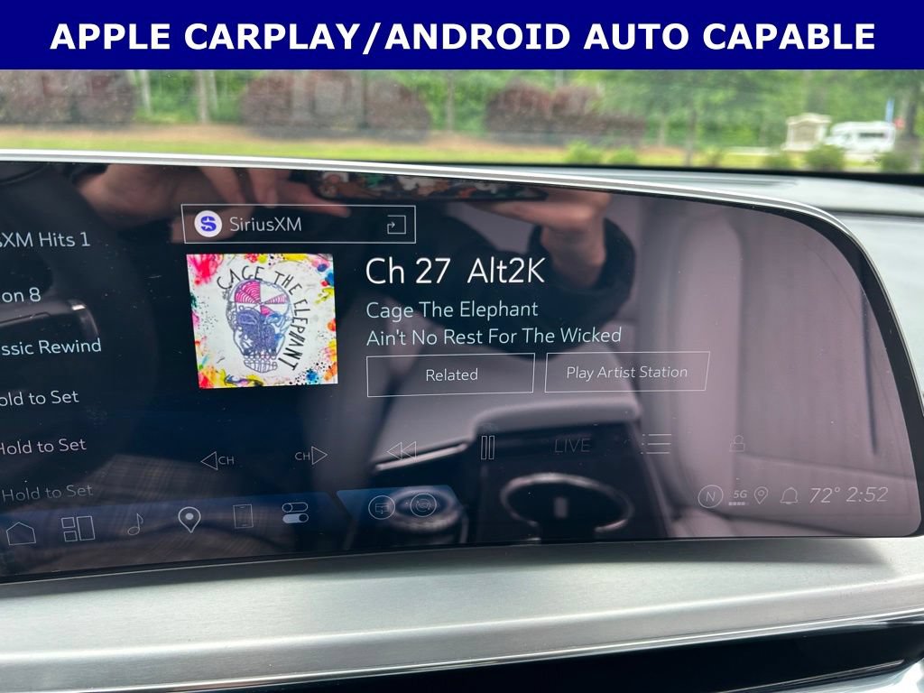 Used 2025 Cadillac Lyriq Luxury RWD image 15