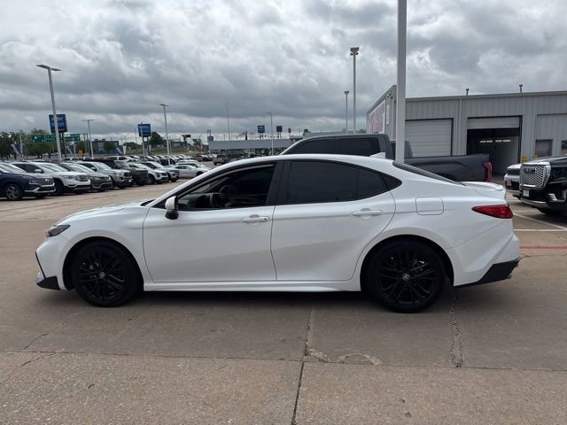 Used 2025 Toyota Camry SE w/ Multimedia Upgrade Package FWD image 7