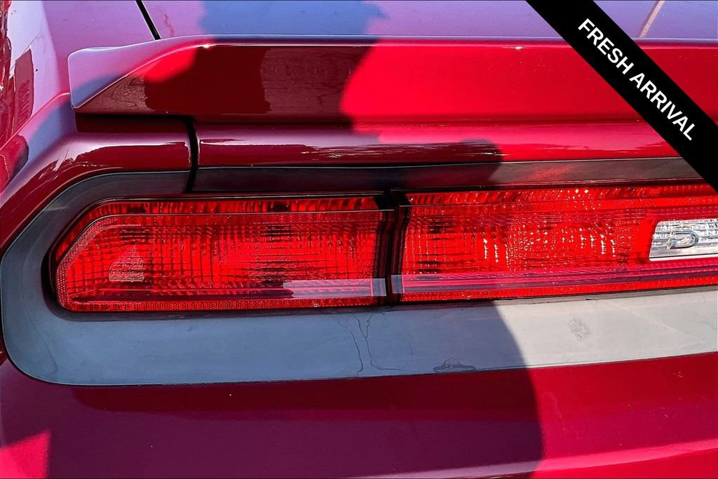 Used 2012 Dodge Challenger SRT8 w/ Premium Sound Group RWD image 21