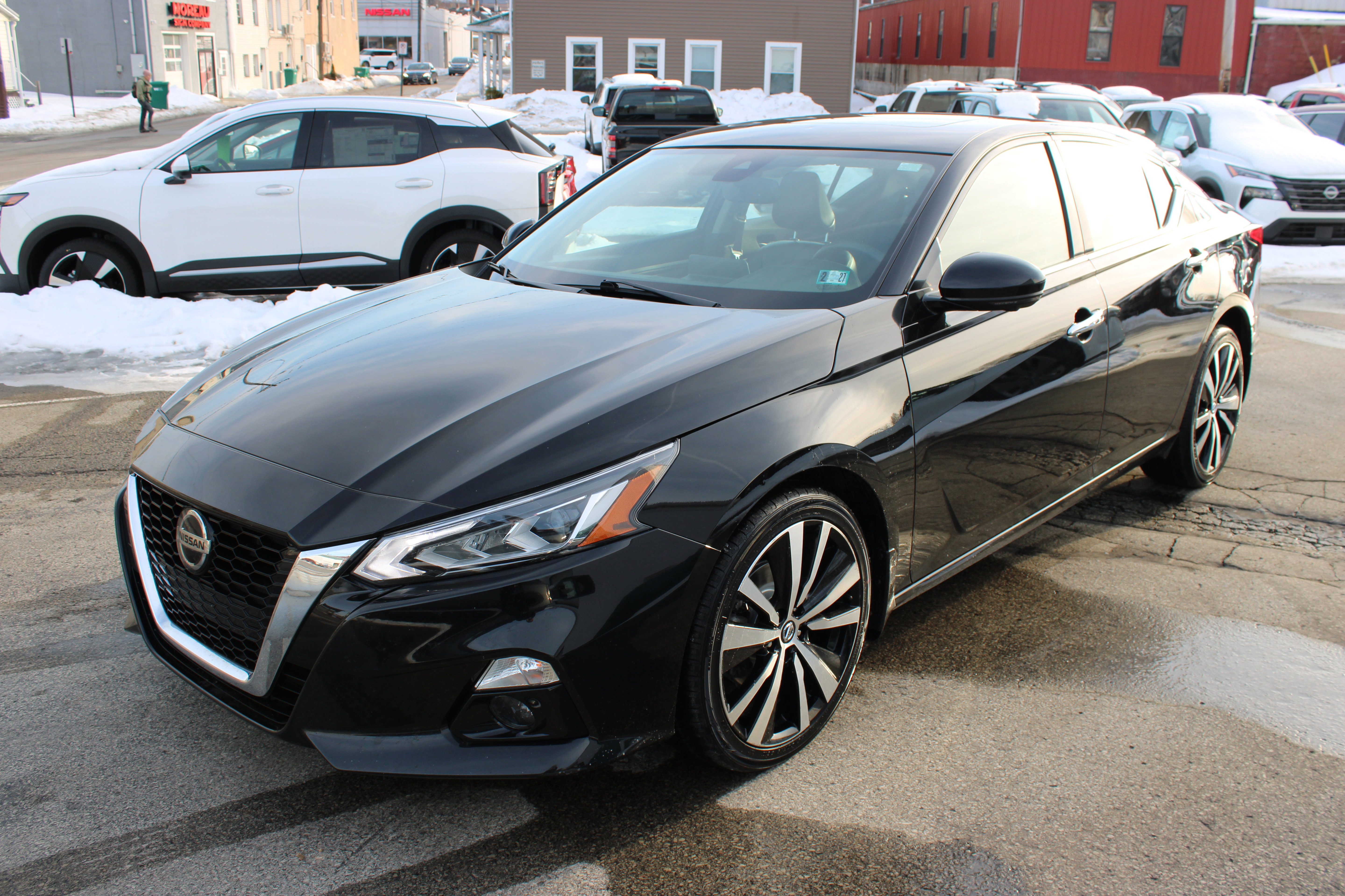 Certified 2021 Nissan Altima 2.5 Platinum