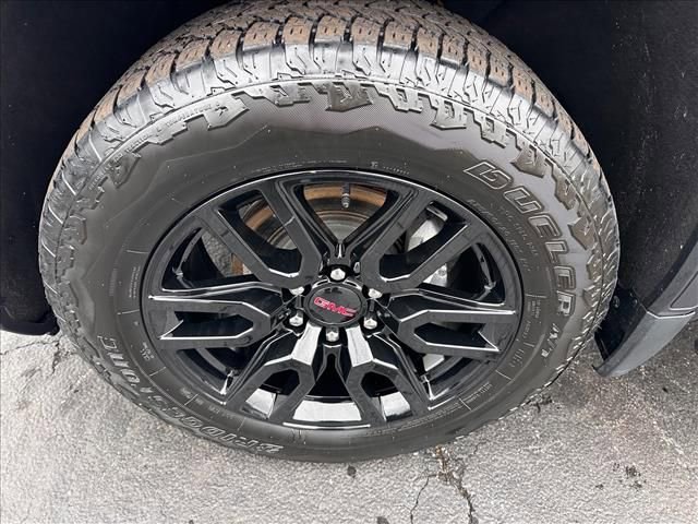 Certified 2024 GMC Sierra 1500 Elevation image 35