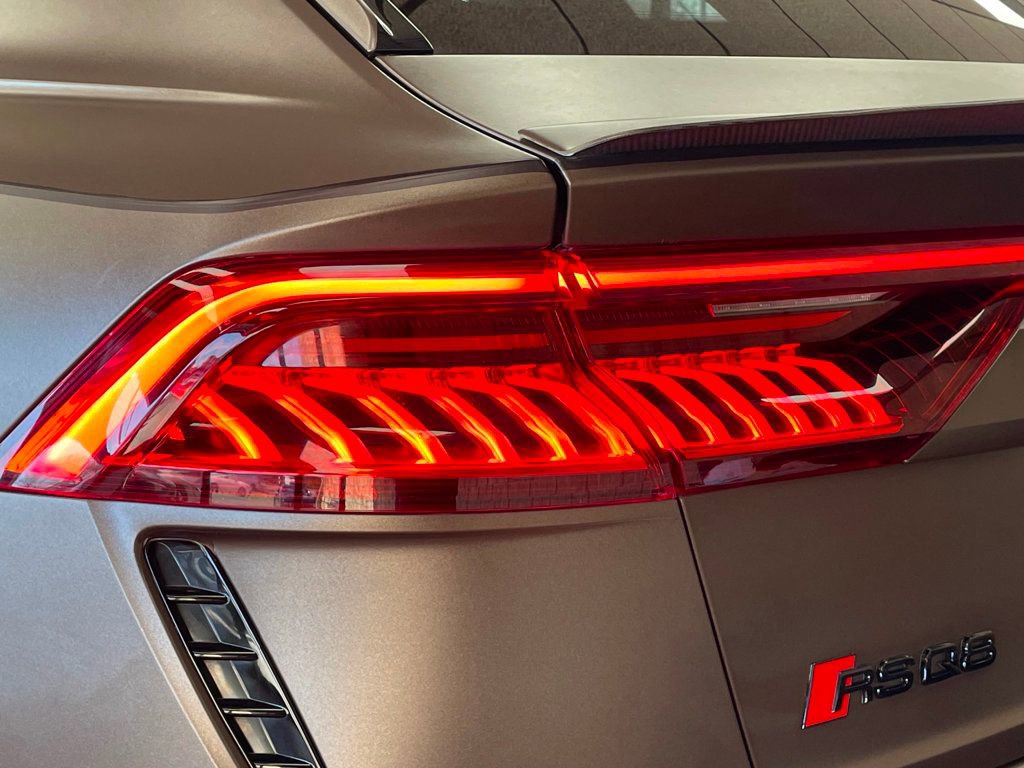 Used 2023 Audi RS Q8 w/ Black Optic Package image 8