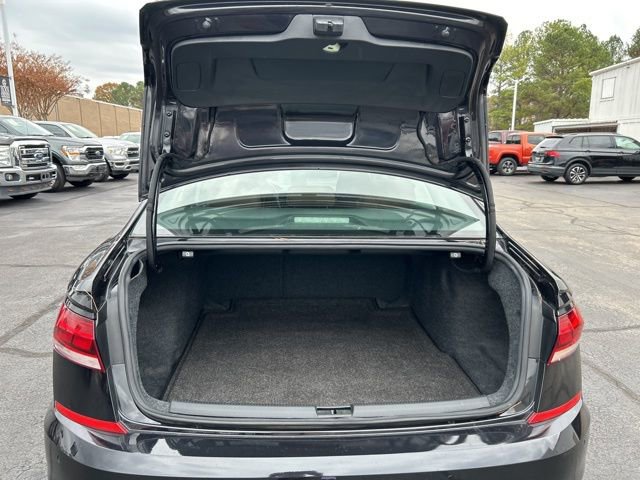 Used 2020 Volkswagen Passat 2.0T SEL image 31