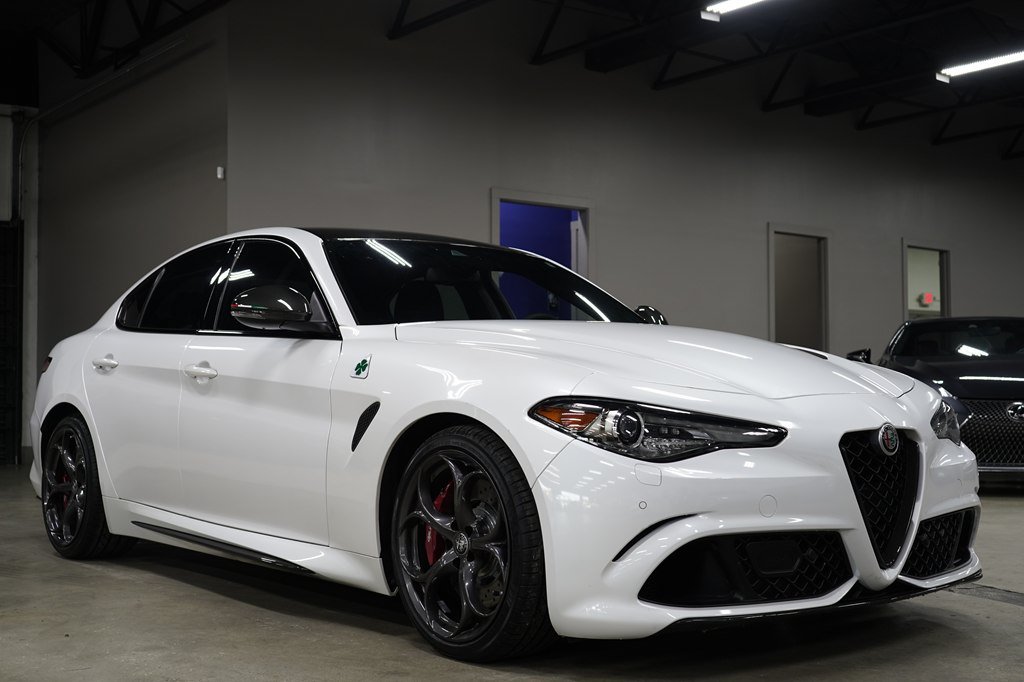 Used 2019 Alfa Romeo Giulia Quadrifoglio w/ Driver Assist Dynamic Package RWD image 7