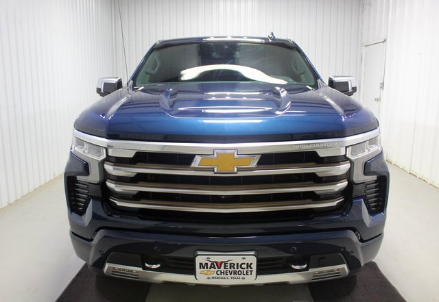 Used 2022 Chevrolet Silverado 1500 High Country w/ Max Trailering Package image 2