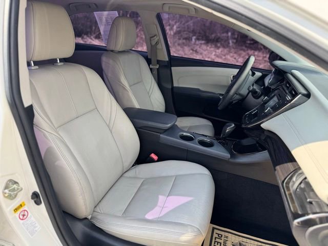 Used 2014 Toyota Avalon XLE Touring image 19