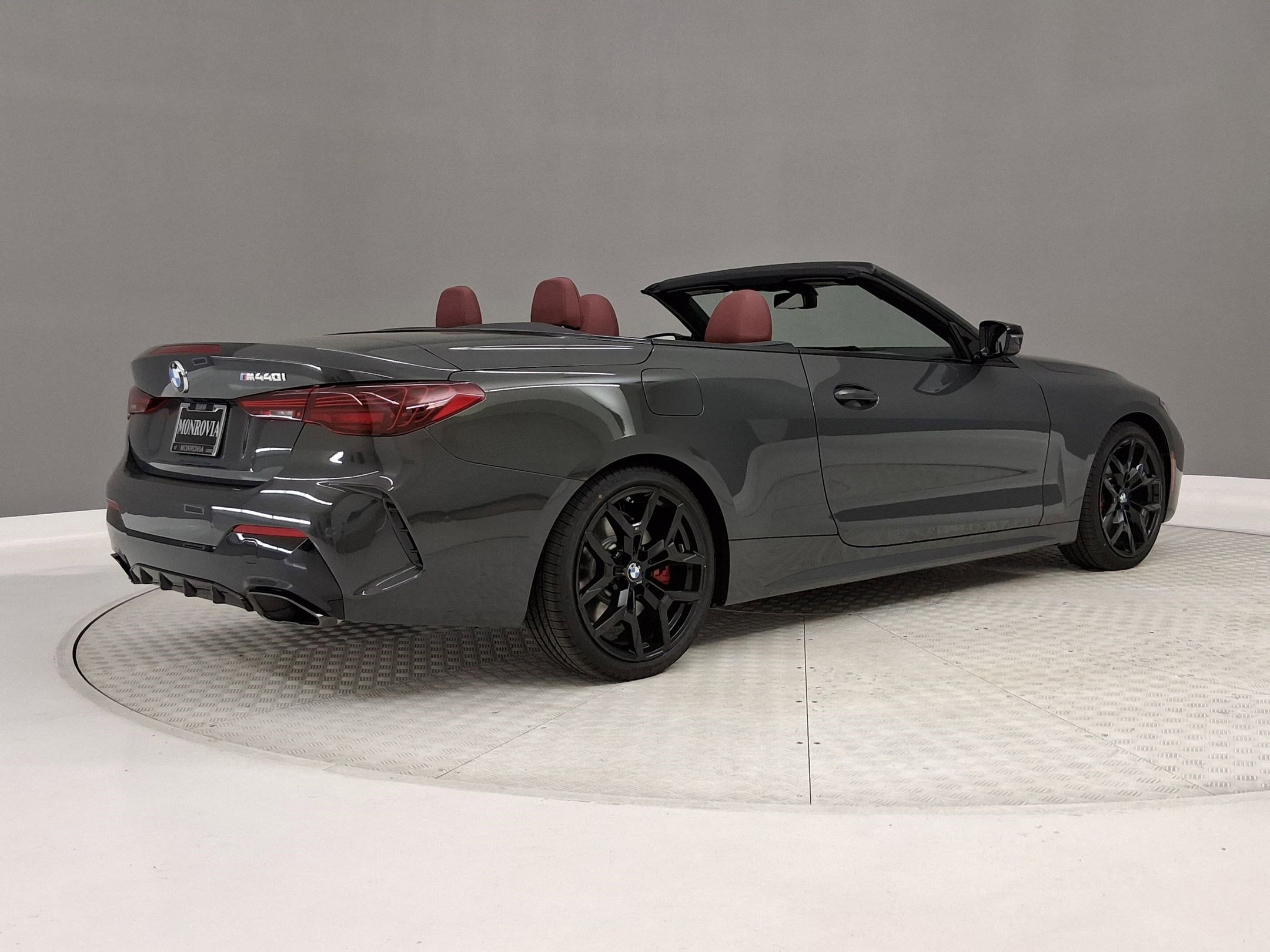 New 2026 BMW M440i Convertible w/ Premium Package RWD image 7