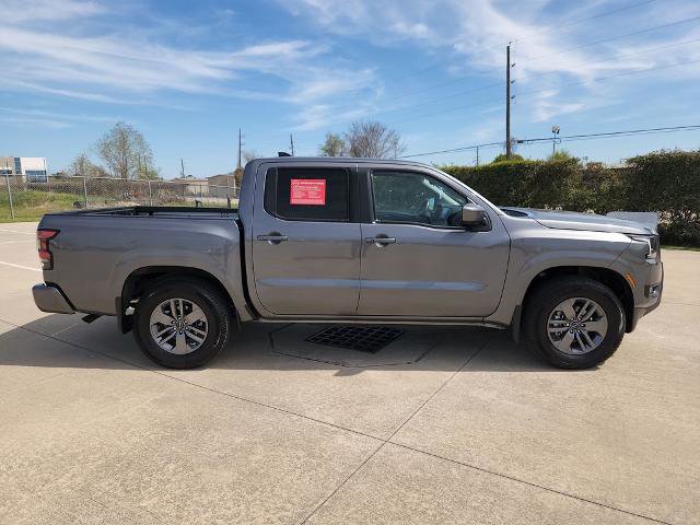 Certified 2025 Nissan Frontier SV w/ SV Convenience Package image 4