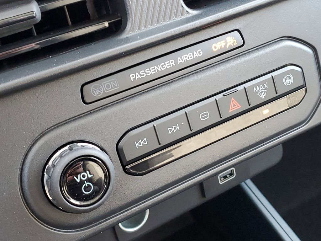 New 2026 Ford Maverick XLT w/ Equipment Group 301A image 17