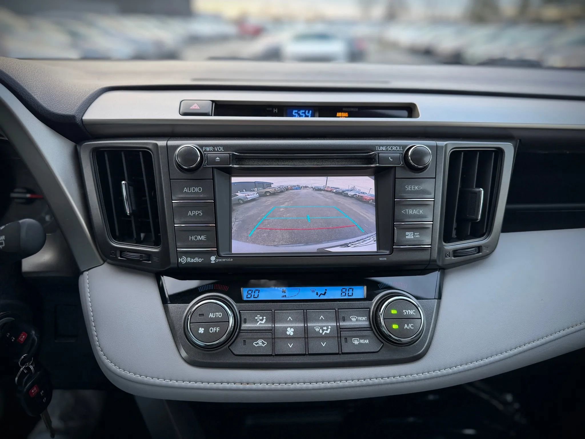 Used 2015 Toyota RAV4 XLE image 14