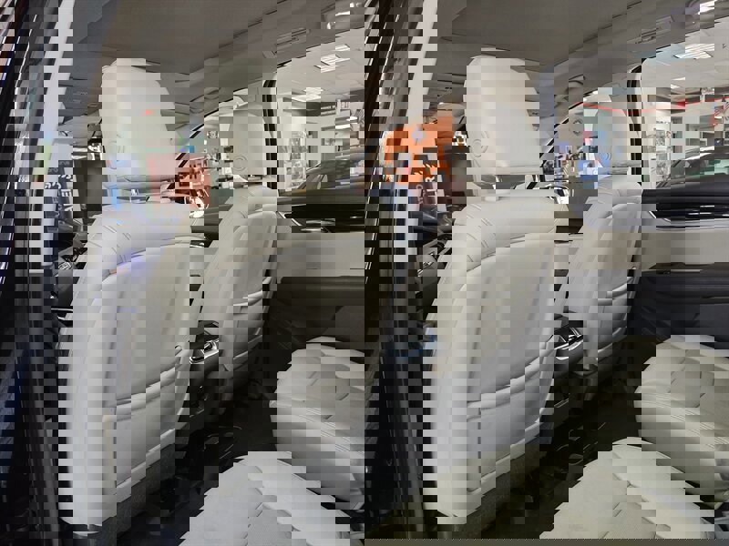 Used 2020 Cadillac XT6 Premium Luxury image 11