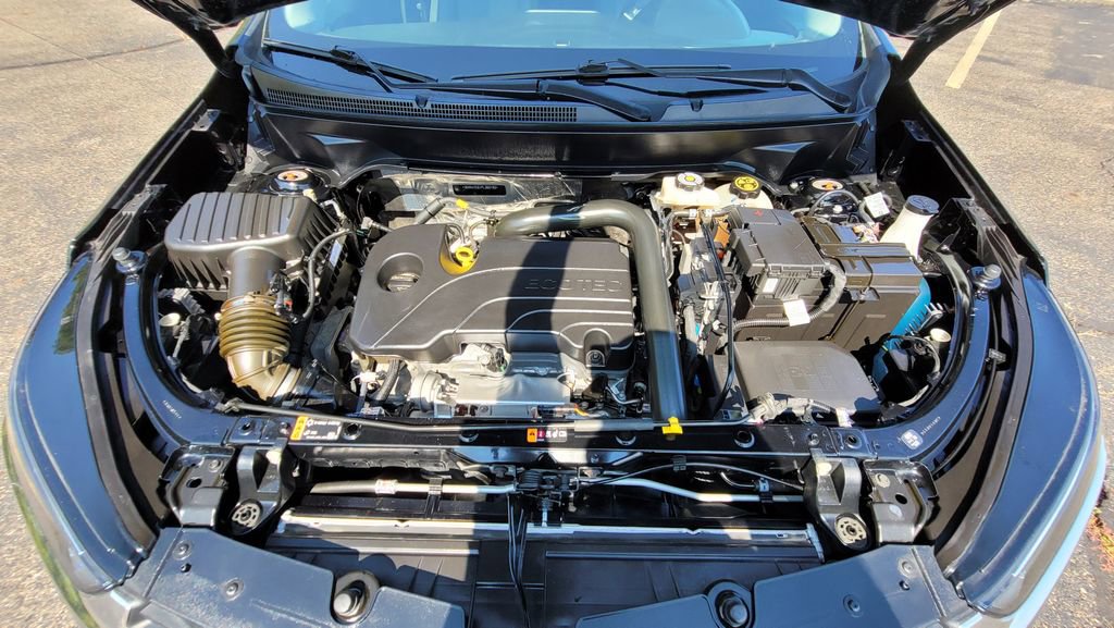 Used 2023 Chevrolet Equinox LT w/ Driver Convenience Package image 17