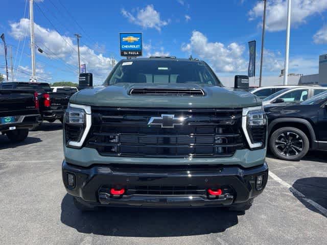 New 2026 Chevrolet Silverado 2500 LTZ w/ LTZ Plus Package AWD/4WD image 18