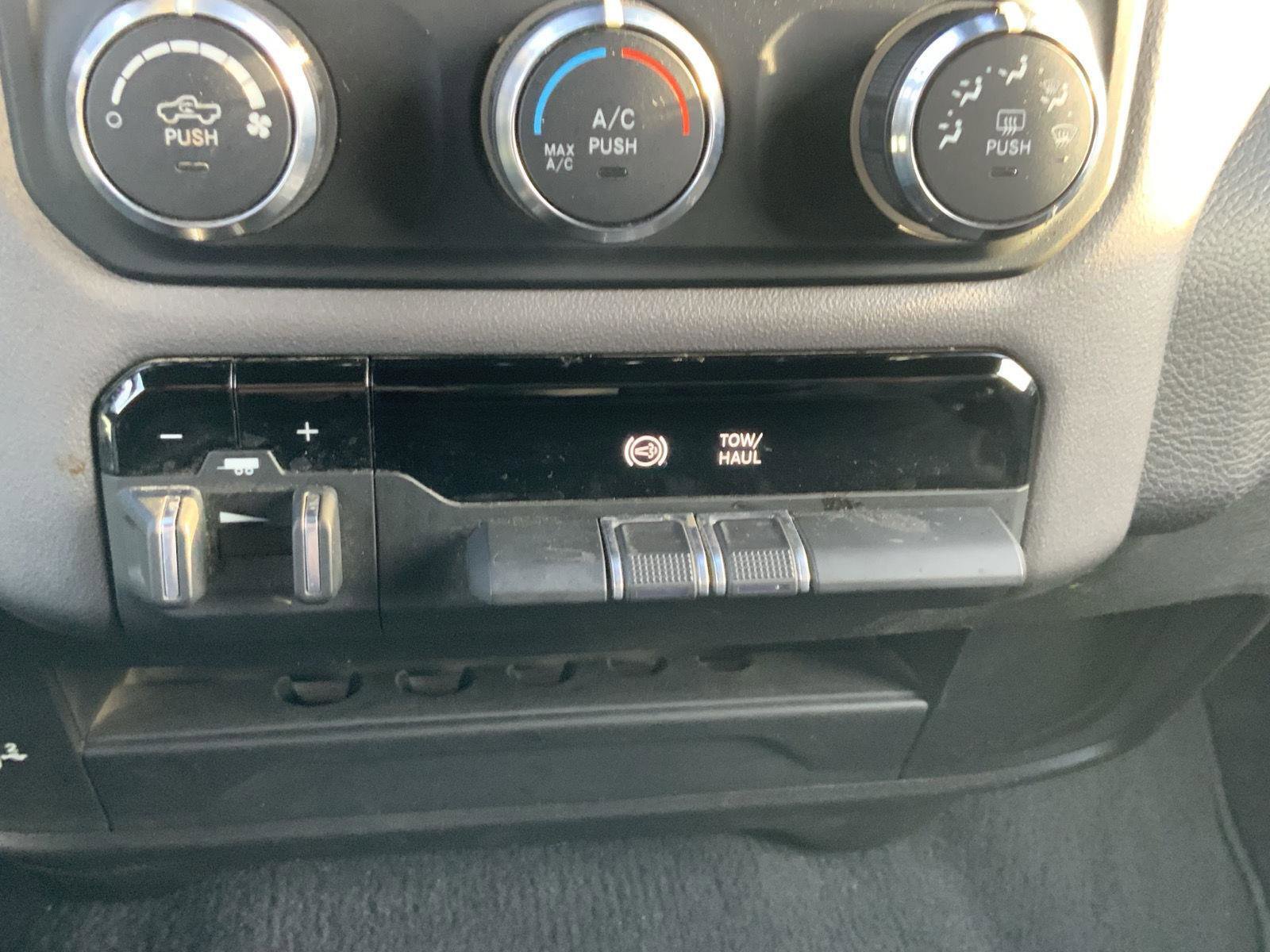 Used 2024 RAM 2500 Big Horn image 49