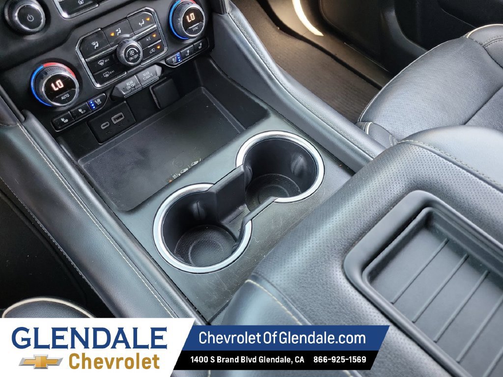 Certified 2023 Chevrolet Suburban Premier RWD image 18