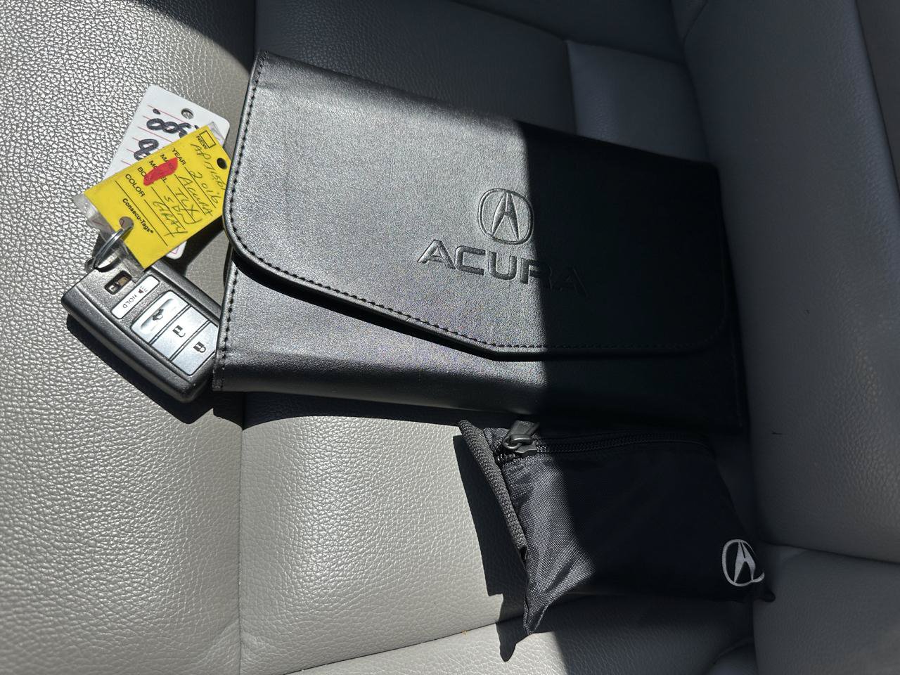 Used 2016 Acura TLX FWD image 35