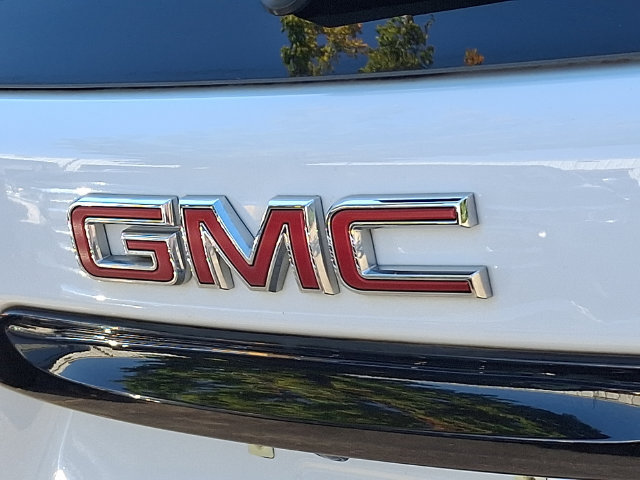 Used 2023 GMC Terrain SLE w/ Driver Convenience Package FWD image 31